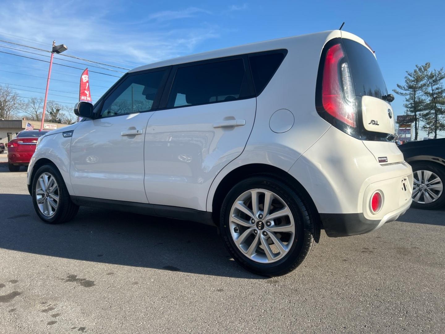 2017 WHITE KIA SOUL + (KNDJP3A56H7) with an 2.0L engine, Automatic transmission, located at 2514 Williamson Rd NE, Roanoke, VA, 24012, (540) 265-7770, 37.294636, -79.936249 - NO CREDIT CHECK FINANCING WITH ONLY $2800 DOWN PAYMENT!!!! Check out our website www.needausedvehicle.com for our No Credit Check/ In House Financing options!! No Credit Check Available!!! In House Financing Available!!! All Clean Title Vehicles (no Salvaged or flooded vehicles ever on our lot)! - Photo#1