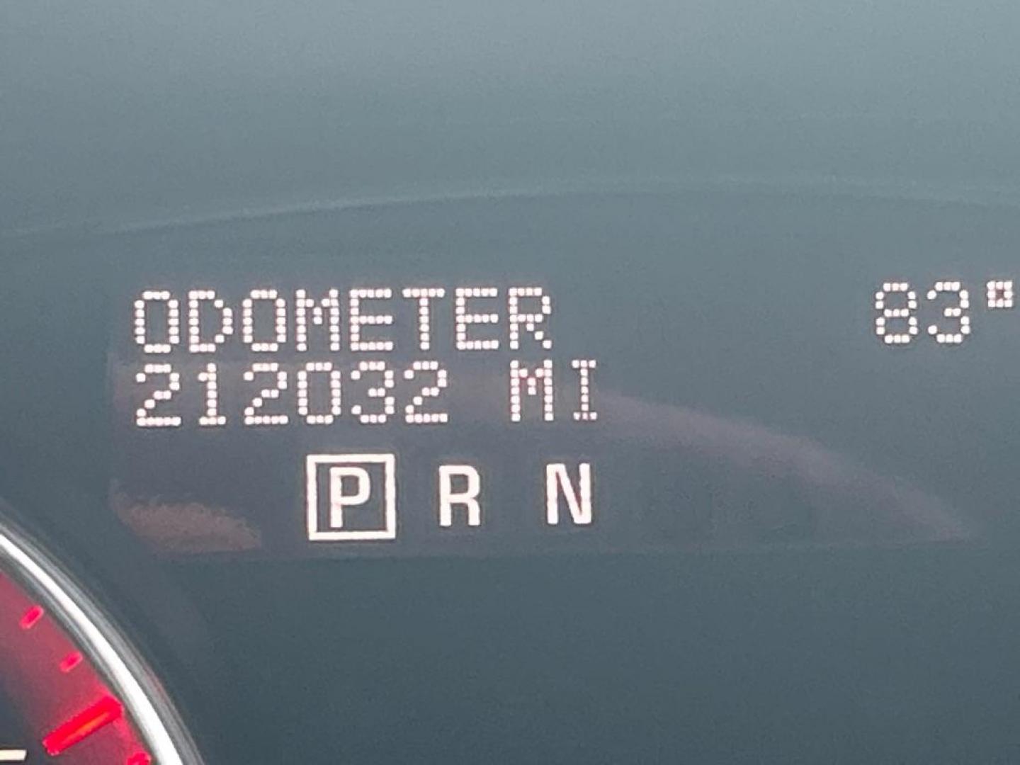 2008 BLACK GMC ACADIA SLT-2 (1GKEV33728J) with an 3.6L engine, Automatic transmission, located at 2514 Williamson Rd NE, Roanoke, VA, 24012, (540) 265-7770, 37.294636, -79.936249 - NO CREDIT CHECK FINANCING WITH ONLY $1700 DOWN PAYMENT!!!! Check out our website www.needausedvehicle.com for our No Credit Check/ In House Financing options!! No Credit Check Available!!! In House Financing Available!!! All Clean Title Vehicles (no Salvaged or flooded vehicles ever on our lot)! - Photo#9