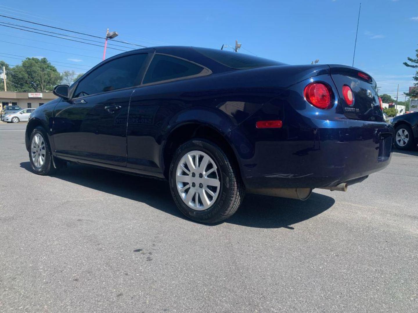 2009 BLUE CHEVROLET COBALT LS (1G1AK18H097) with an 2.2L engine, 4-Speed Manual transmission, located at 2514 Williamson Rd NE, Roanoke, VA, 24012, (540) 265-7770, 37.294636, -79.936249 - NO CREDIT CHECK FINANCING WITH ONLY $1400 DOWN PAYMENT!!!! Check out our website www.needausedvehicle.com for our No Credit Check/ In House Financing options!! No Credit Check Available!!! In House Financing Available!!! All Clean Title Vehicles (no Salvaged or flooded vehicles ever on our lot)! - Photo#1