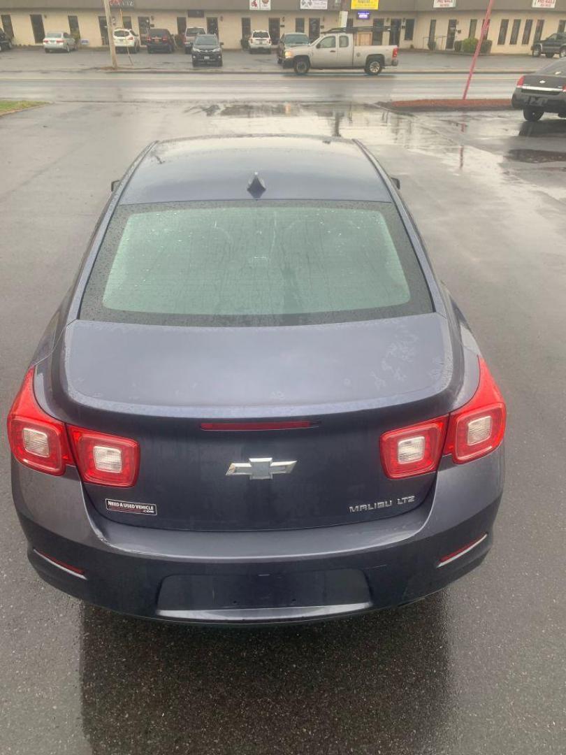 2013 BLUE CHEVROLET MALIBU LTZ (1G11H5SA5DF) with an 2.5L engine, Automatic transmission, located at 2514 Williamson Rd NE, Roanoke, VA, 24012, (540) 265-7770, 37.294636, -79.936249 - NO CREDIT CHECK FINANCING WITH ONLY $2500 DOWN PAYMENT!!!! Check out our website www.needausedvehicle.com for our No Credit Check/ In House Financing options!! No Credit Check Available!!! In House Financing Available!!! All Clean Title Vehicles (no Salvaged or flooded vehicles ever on our lot)! - Photo#9