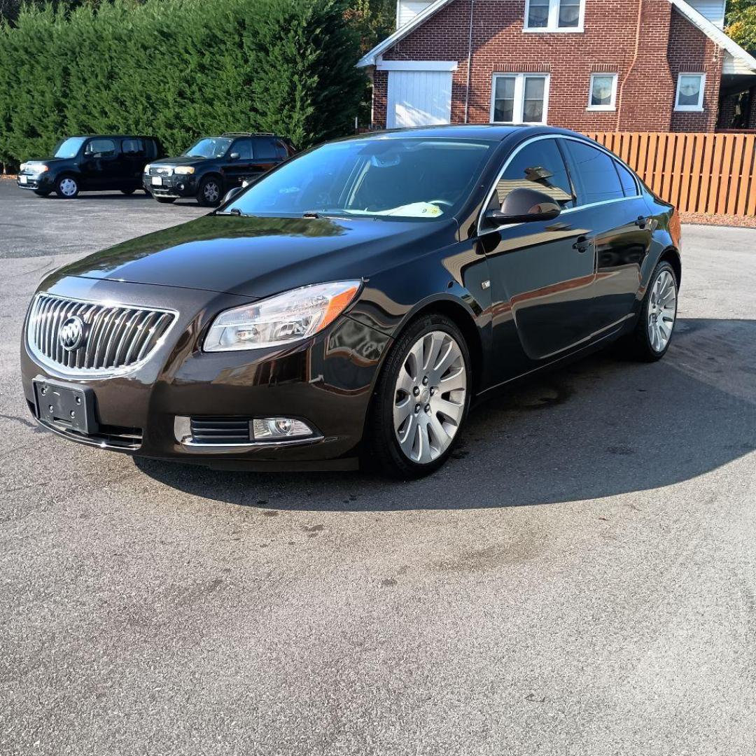 2011 BROWN BUICK REGAL CXL (W04G15GV4B1) with an 2.0L engine, Automatic transmission, located at 2514 Williamson Rd NE, Roanoke, VA, 24012, (540) 265-7770, 37.294636, -79.936249 - Photo#7