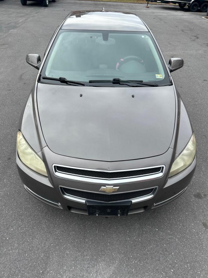 2012 BROWN CHEVROLET MALIBU 1LT (1G1ZC5E0XCF) with an 2.4L engine, Automatic transmission, located at 2514 Williamson Rd NE, Roanoke, VA, 24012, (540) 265-7770, 37.294636, -79.936249 - Photo#1