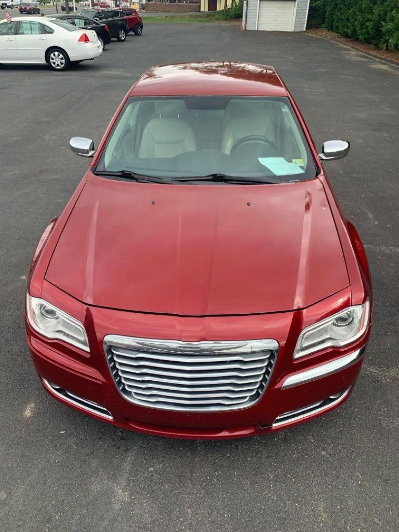 2013 MAROON CHRYSLER 300 (2C3CCAAG9DH) with an 3.6L engine, Automatic transmission, located at 2514 Williamson Rd NE, Roanoke, VA, 24012, (540) 265-7770, 37.294636, -79.936249 - Photo#10