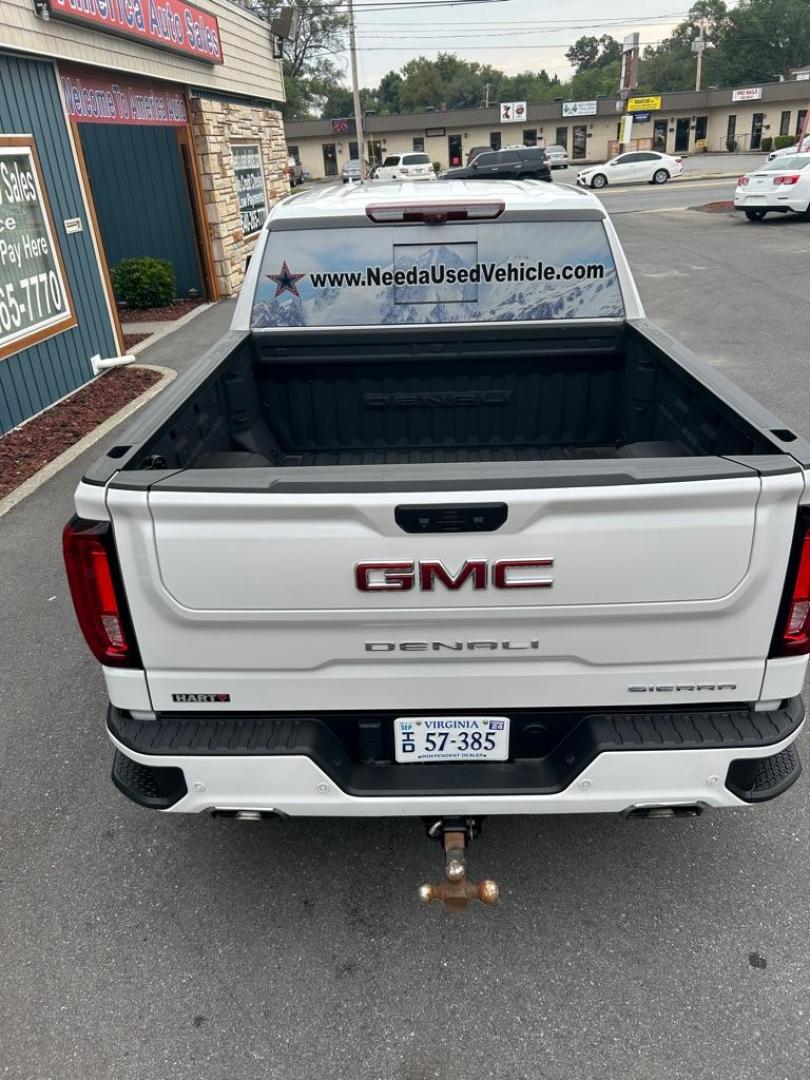 2023 WHITE GMC SIERRA 1500 DENALI (1GTUUGEL3PZ) with an 6.2L engine, Automatic transmission, located at 2514 Williamson Rd NE, Roanoke, VA, 24012, (540) 265-7770, 37.294636, -79.936249 - ********* CASH ONLY PRICE OF $78,000 (NOT INCLUDING SALES TAX, TAGS, TITLING, AND PROCESSING FEE)******** ******** VEHICLE SHOWN BY APPOINTMENT ONLY ********** This 2023 Sierra Denali 6.2L is still in new condition. - Photo#13