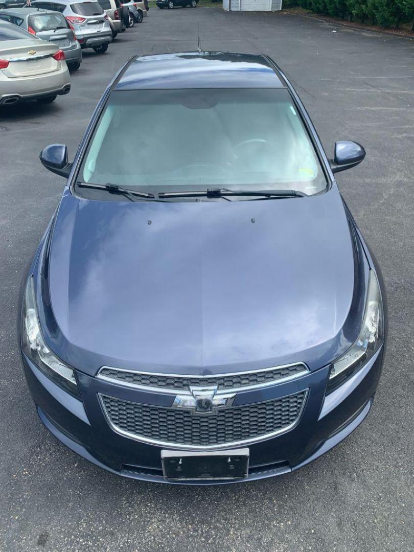 2014 BLUE CHEVROLET CRUZE LT (1G1PC5SB4E7) with an 1.4L engine, Automatic transmission, located at 2514 Williamson Rd NE, Roanoke, VA, 24012, (540) 265-7770, 37.294636, -79.936249 - NO CREDIT CHECK FINANCING WITH ONLY $2200 DOWN PAYMENT!!!! Check out our website www.needausedvehicle.com for our No Credit Check/ In House Financing options!! No Credit Check Available!!! In House Financing Available!!! All Clean Title Vehicles (no Salvaged or flooded vehicles ever on our lot)! - Photo#10