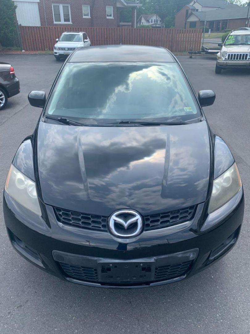 2010 BLACK MAZDA CX-7 (JM3ER2WM1A0) with an 2.5L engine, Automatic transmission, located at 2514 Williamson Rd NE, Roanoke, VA, 24012, (540) 265-7770, 37.294636, -79.936249 - NO CREDIT CHECK FINANCING WITH ONLY $1900 DOWN PAYMENT!!!! Check out our website www.needausedvehicle.com for our No Credit Check/ In House Financing options!! No Credit Check Available!!! In House Financing Available!!! All Clean Title Vehicles (no Salvaged or flooded vehicles ever on our lot)! - Photo#10