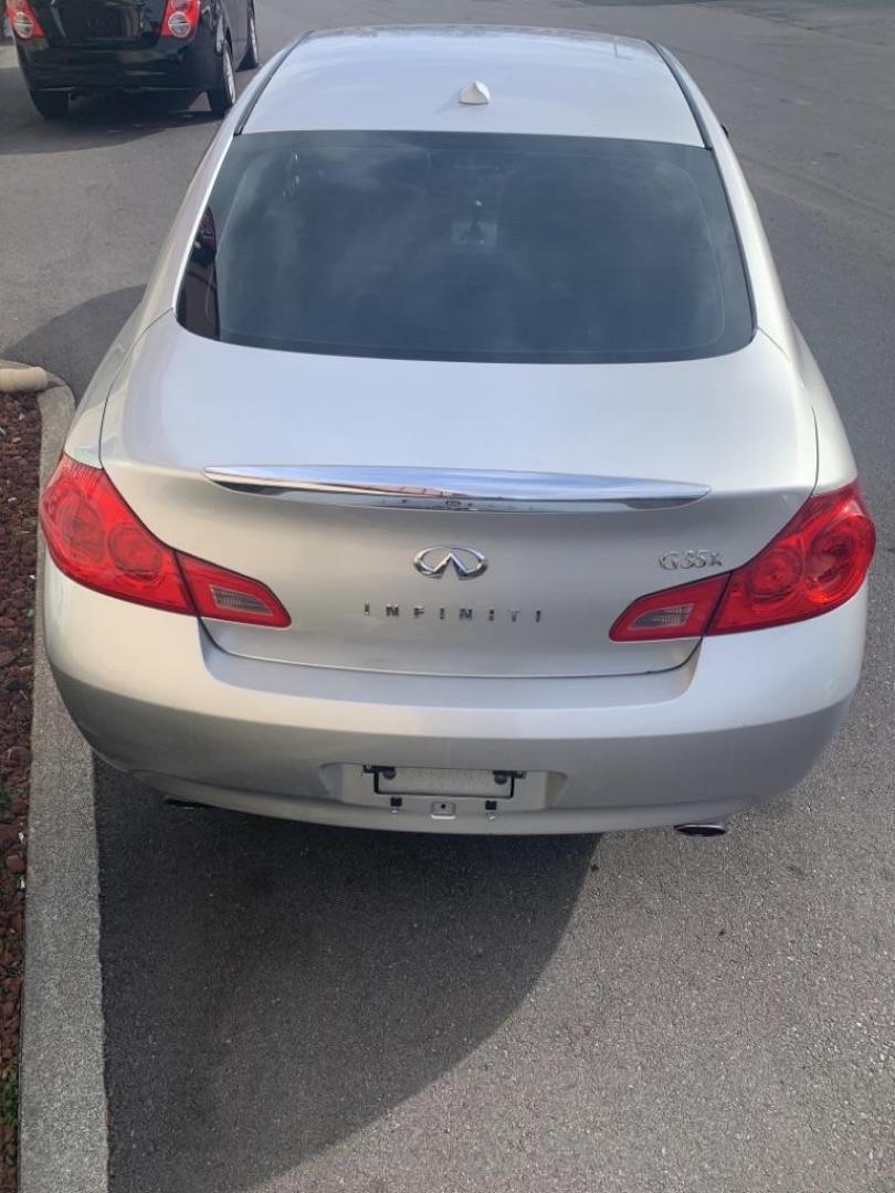 2008 SILVER INFINITI G35 (JNKBV61F48M) with an 3.5L engine, Automatic transmission, located at 2514 Williamson Rd NE, Roanoke, VA, 24012, (540) 265-7770, 37.294636, -79.936249 - Photo#3