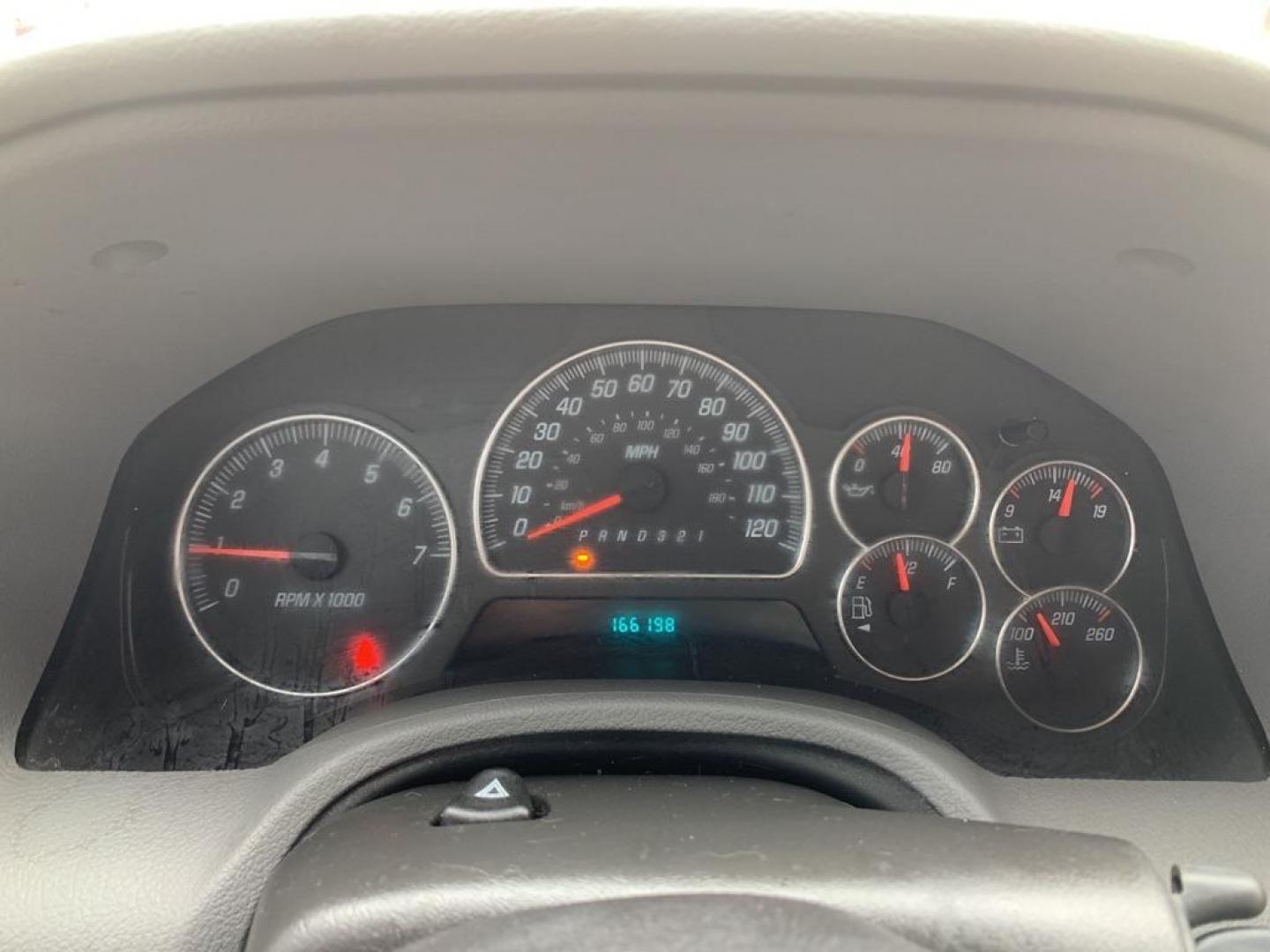 2007 GRAY GMC ENVOY (1GKDT13S172) with an 4.2L engine, Automatic transmission, located at 2514 Williamson Rd NE, Roanoke, VA, 24012, (540) 265-7770, 37.294636, -79.936249 - This vehicle qualifies for No Credit Check Financing for $7450 with $1800 down payment at 26.9 APR, OR Price of $6700 is with one of our outside lending intituions, click now to Apply!!! All Clean Title Vehicles (no Salvaged or - Photo#10