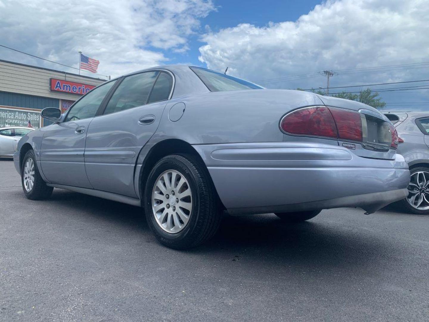 2005 BLUE BUICK LESABRE LIMITED (1G4HR54K85U) with an 3.8L engine, Automatic transmission, located at 2514 Williamson Rd NE, Roanoke, VA, 24012, (540) 265-7770, 37.294636, -79.936249 - Photo#1