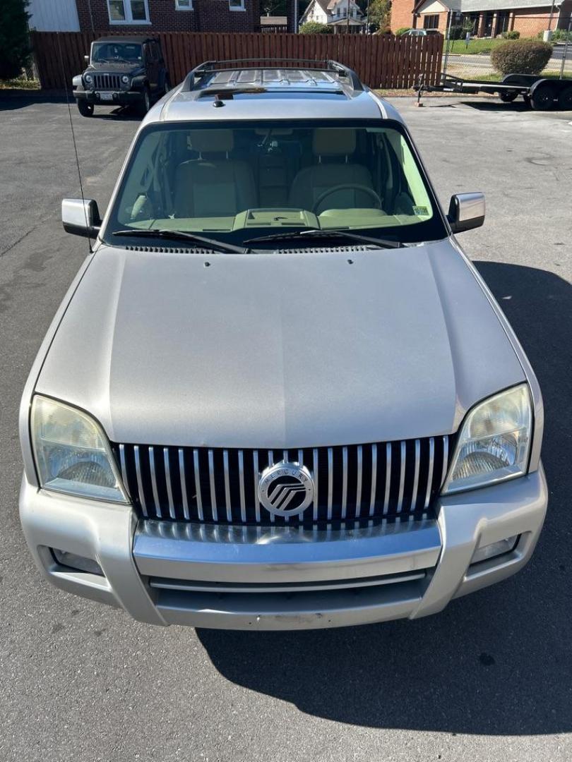 2008 SILVER MERCURY MOUNTAINEER LUXURY (4M2EU47E08U) with an 4.0L engine, Automatic transmission, located at 2514 Williamson Rd NE, Roanoke, VA, 24012, (540) 265-7770, 37.294636, -79.936249 - NO CREDIT CHECK FINANCING WITH ONLY $1800 DOWN PAYMENT!!!! Check out our website www.needausedvehicle.com for our No Credit Check/ In House Financing options!! No Credit Check Available!!! In House Financing Available!!! All Clean Title Vehicles (no Salvaged or flooded vehicles ever on our lot)! - Photo#1