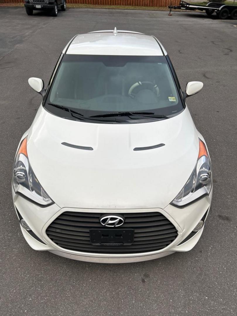 2015 WHITE HYUNDAI VELOSTER TURBO (KMHTC6AE0FU) with an 1.6L engine, Automatic transmission, located at 2514 Williamson Rd NE, Roanoke, VA, 24012, (540) 265-7770, 37.294636, -79.936249 - NO CREDIT CHECK FINANCING WITH ONLY $2500 DOWN PAYMENT!!!! Check out our website www.needausedvehicle.com for our No Credit Check/ In House Financing options!! No Credit Check Available!!! In House Financing Available!!! All Clean Title Vehicles (no Salvaged or flooded vehicles ever on our lot)! - Photo#1