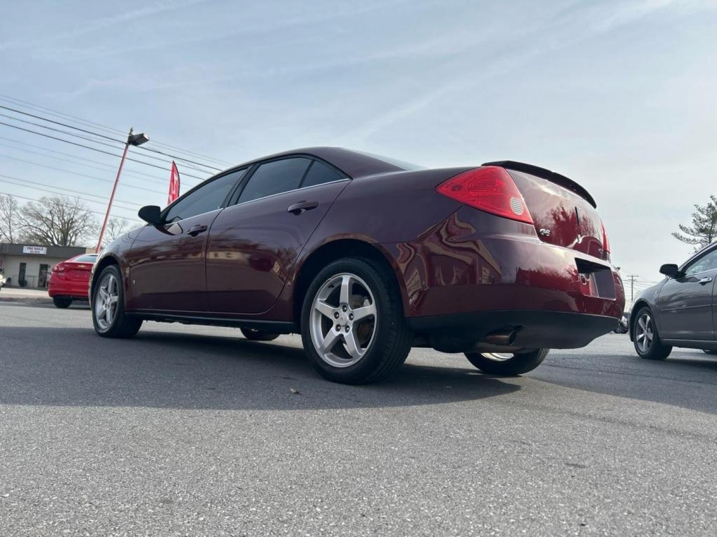 2009 MAROON PONTIAC G6 GT (1G2ZH57N494) with an 3.5L engine, Automatic transmission, located at 2514 Williamson Rd NE, Roanoke, VA, 24012, (540) 265-7770, 37.294636, -79.936249 - NO CREDIT CHECK FINANCING WITH ONLY $1500 DOWN PAYMENT!!!! Check out our website www.needausedvehicle.com for our No Credit Check/ In House Financing options!! No Credit Check Available!!! In House Financing Available!!! All Clean Title Vehicles (no Salvaged or flooded vehicles ever on our lot)! - Photo#1