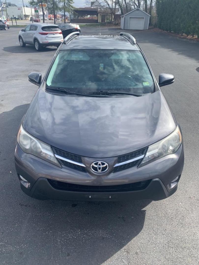 2013 GRAY TOYOTA RAV4 XLE (2T3WFREV3DW) with an 2.5L engine, Automatic transmission, located at 2514 Williamson Rd NE, Roanoke, VA, 24012, (540) 265-7770, 37.294636, -79.936249 - NO CREDIT CHECK FINANCING WITH ONLY $2500 DOWN PAYMENT!!!! Check out our website www.needausedvehicle.com for our No Credit Check/ In House Financing options!! No Credit Check Available!!! In House Financing Available!!! All Clean Title Vehicles (no Salvaged or flooded vehicles ever on our lot)! - Photo#2