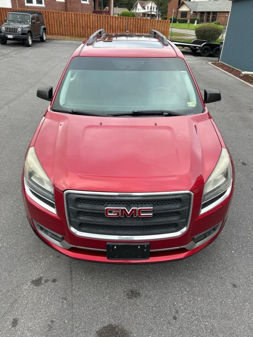 2014 RED GMC ACADIA SLE (1GKKVPKD8EJ) with an 3.6L engine, Automatic transmission, located at 2514 Williamson Rd NE, Roanoke, VA, 24012, (540) 265-7770, 37.294636, -79.936249 - Photo#1