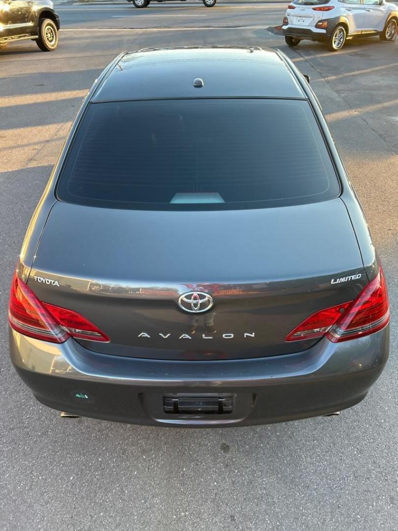 2009 GRAY TOYOTA AVALON XL (4T1BK36B99U) with an 3.5L engine, Automatic transmission, located at 2514 Williamson Rd NE, Roanoke, VA, 24012, (540) 265-7770, 37.294636, -79.936249 - NO CREDIT CHECK FINANCING WITH ONLY $2300 DOWN PAYMENT!!! Check out our website www.needausedvehicle.com for our No Credit Check/ In House Financing options!! No Credit Check Available!!! In House Financing Available!!! All Clean Title Vehicles (no Salvaged or flooded vehicles ever on our lot)!! - Photo#3