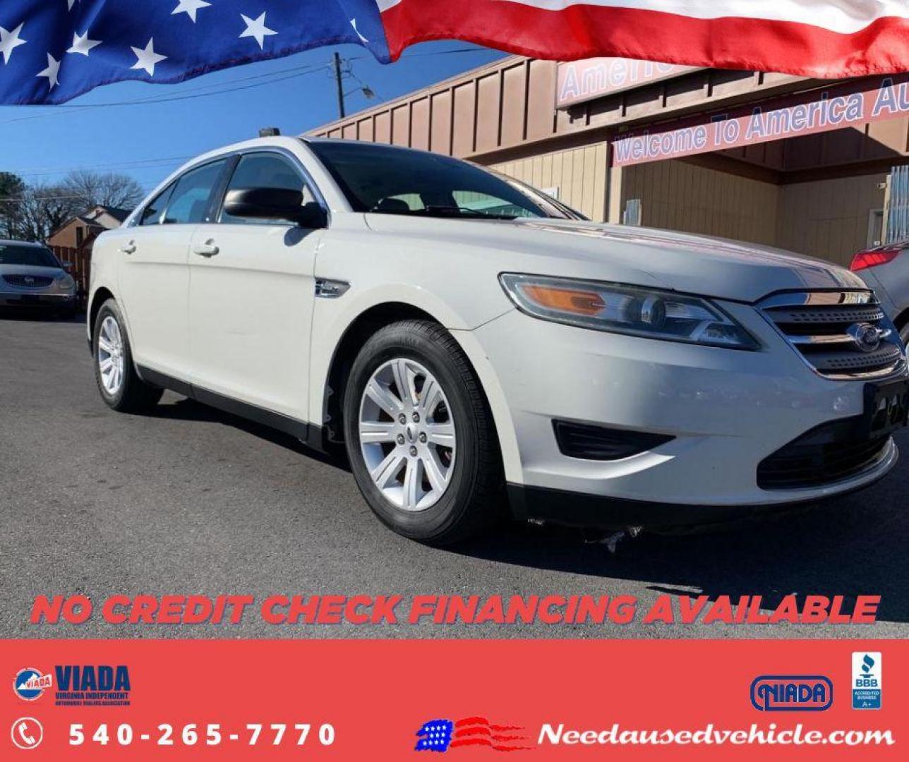 2011 WHITE FORD TAURUS SE (1FAHP2DW0BG) with an 3.5L engine, Automatic transmission, located at 2514 Williamson Rd NE, Roanoke, VA, 24012, (540) 265-7770, 37.294636, -79.936249 - Photo#0