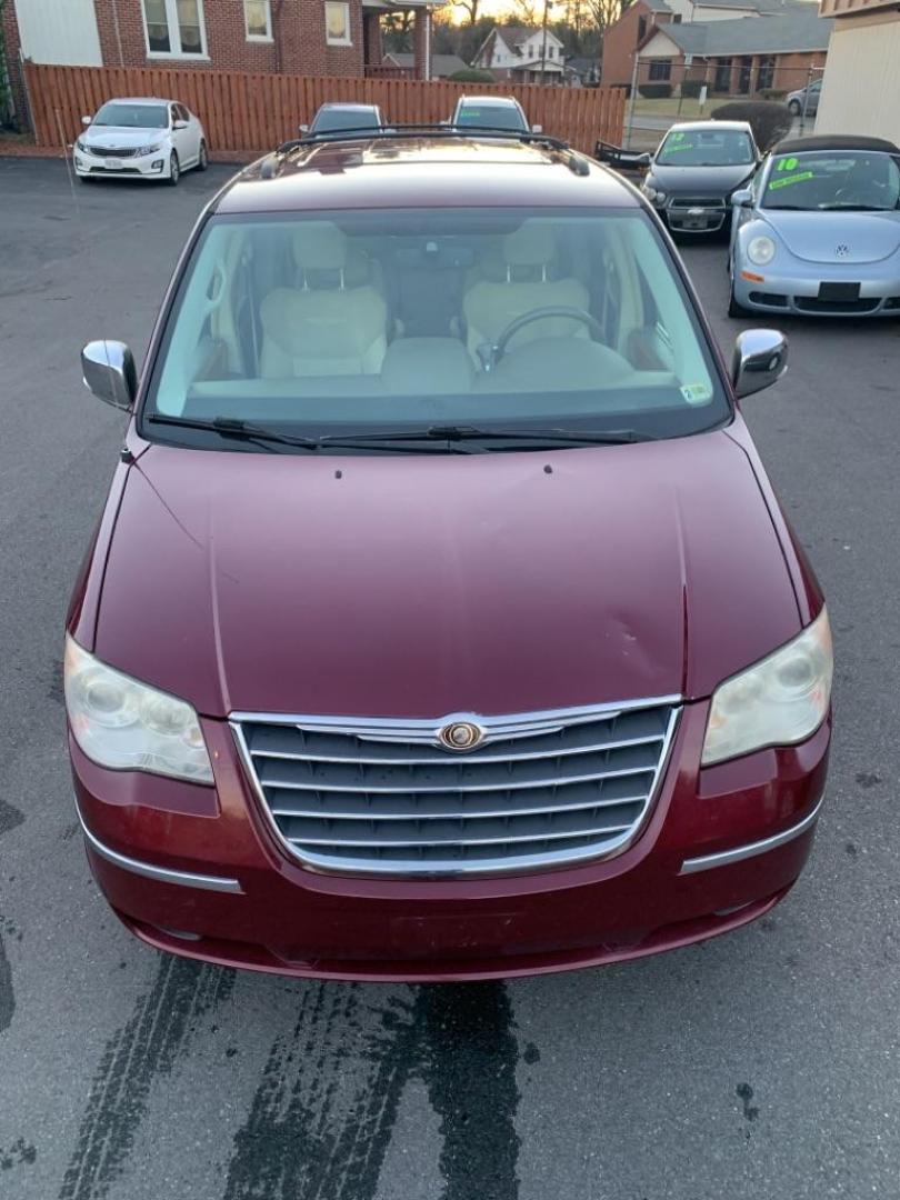 2008 RED CHRYSLER TOWN and COUNTRY LIMITED (2A8HR64X18R) with an 4.0L engine, Automatic transmission, located at 2514 Williamson Rd NE, Roanoke, VA, 24012, (540) 265-7770, 37.294636, -79.936249 - Photo#1