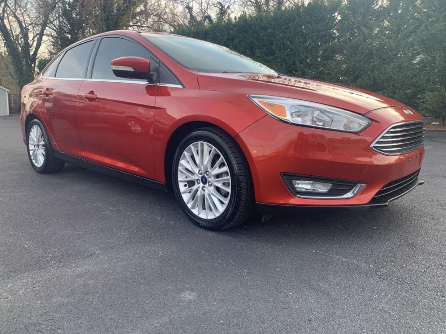 2018 RED FORD FOCUS TITANIUM (1FADP3J25JL) with an 2.0L engine, Automatic transmission, located at 2514 Williamson Rd NE, Roanoke, VA, 24012, (540) 265-7770, 37.294636, -79.936249 - Photo#0