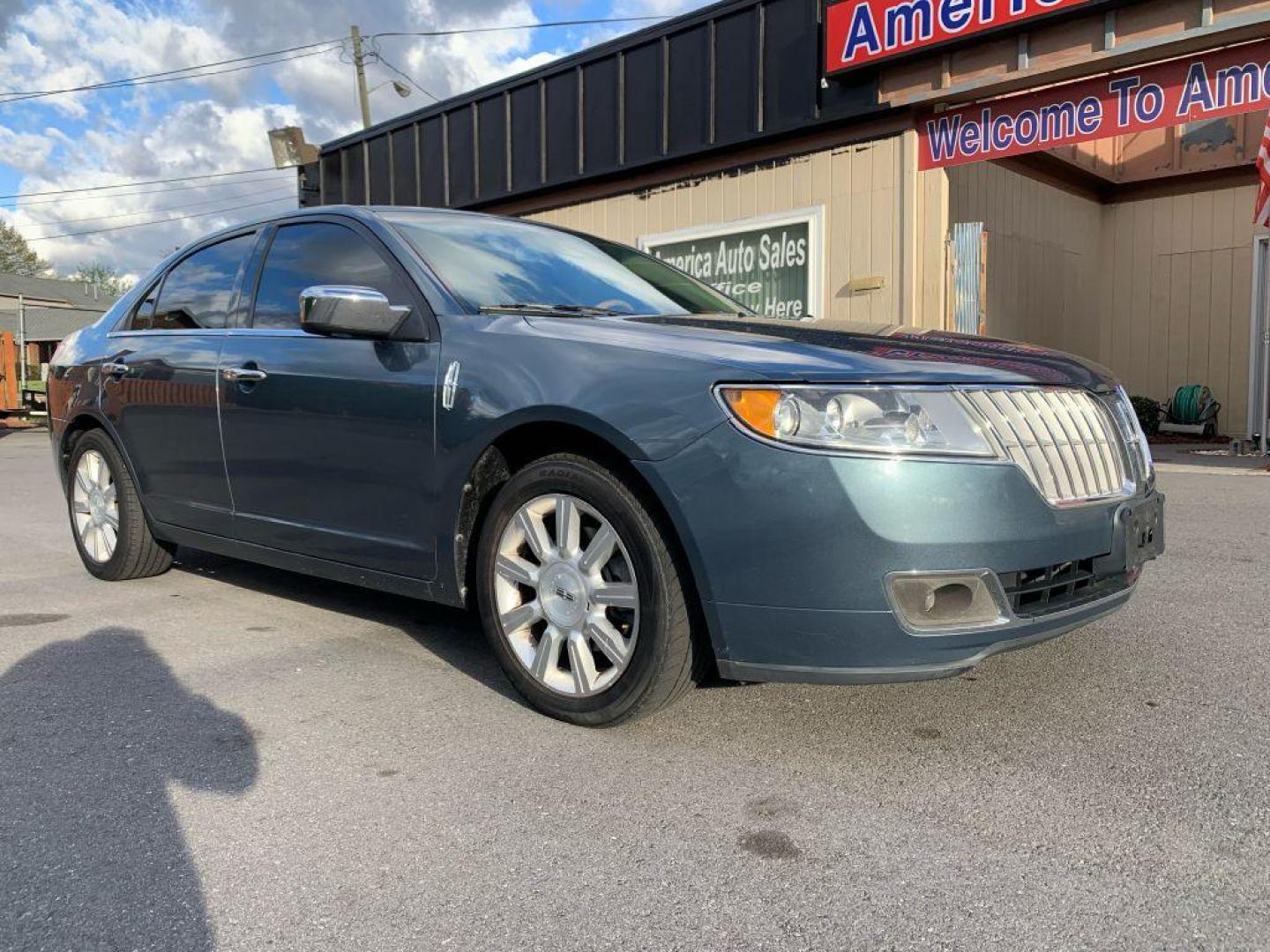 2012 BLUE LINCOLN MKZ (3LNHL2JC0CR) with an 3.5L engine, Automatic transmission, located at 2514 Williamson Rd NE, Roanoke, VA, 24012, (540) 265-7770, 37.294636, -79.936249 - NO CREDIT CHECK FINANCING WITH ONLY $2500 DOWN PAYMENT!!!! Check out our website www.needausedvehicle.com for our No Credit Check/ In House Financing options!! No Credit Check Available!!! In House Financing Available!!! All Clean Title Vehicles (no Salvaged or flooded vehicles ever on our lot)! - Photo#0