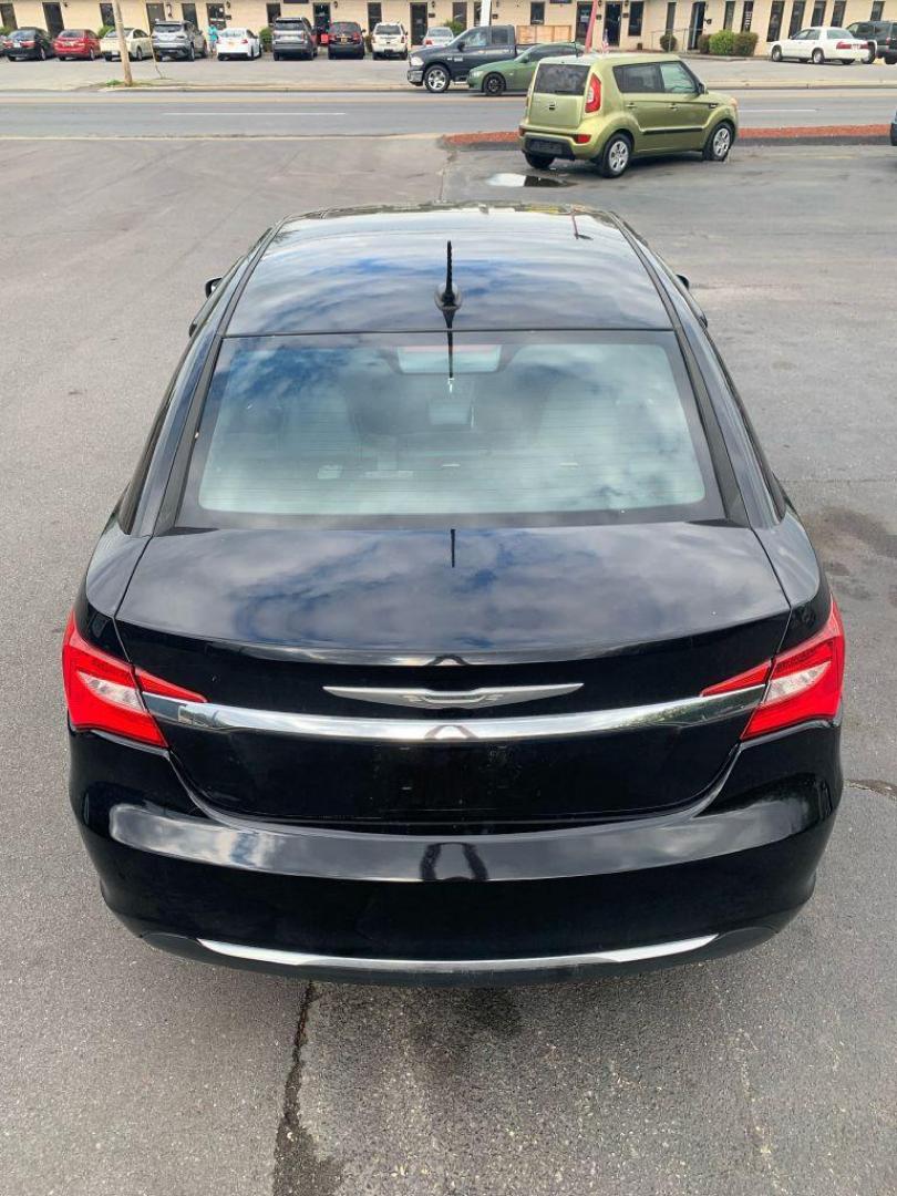 2012 BLACK CHRYSLER 200 LIMITED (1C3CCBCG2CN) with an 3.6L engine, Automatic transmission, located at 2514 Williamson Rd NE, Roanoke, VA, 24012, (540) 265-7770, 37.294636, -79.936249 - Photo#9