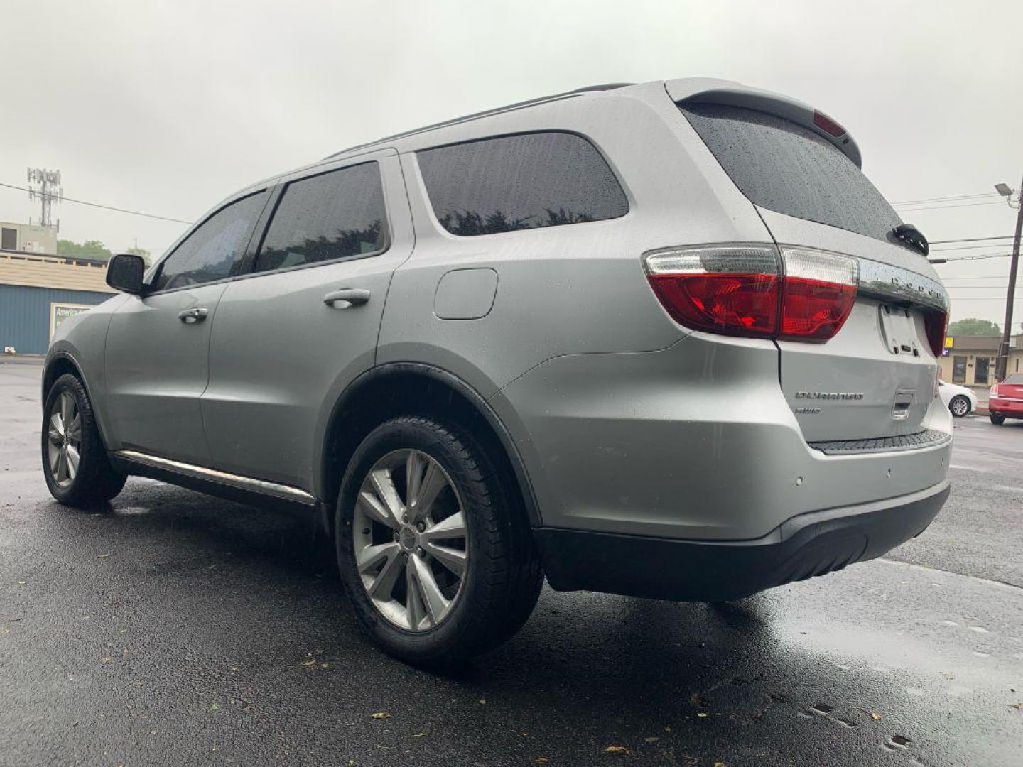 2012 SILVER DODGE DURANGO CREW (1C4RDJDG2CC) with an 3.6L engine, Automatic transmission, located at 2514 Williamson Rd NE, Roanoke, VA, 24012, (540) 265-7770, 37.294636, -79.936249 - Photo#1