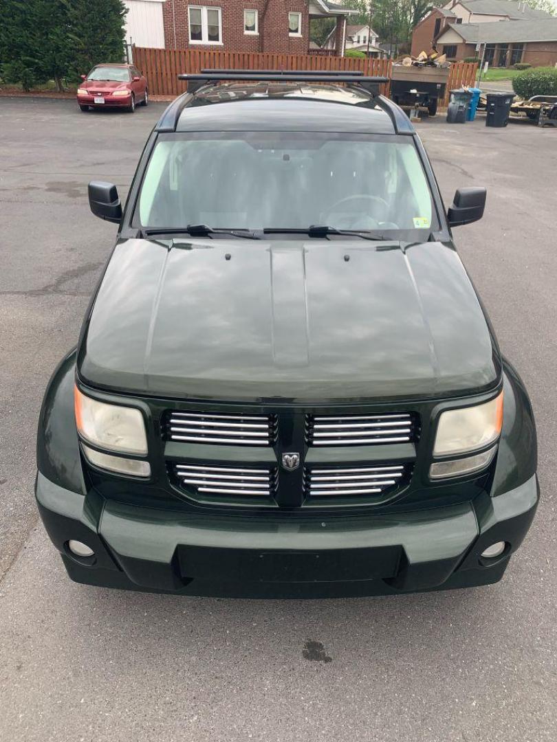 2010 GREEN DODGE NITRO SXT (1D4PU5GK2AW) with an 3.7L engine, Automatic transmission, located at 2514 Williamson Rd NE, Roanoke, VA, 24012, (540) 265-7770, 37.294636, -79.936249 - Photo#9