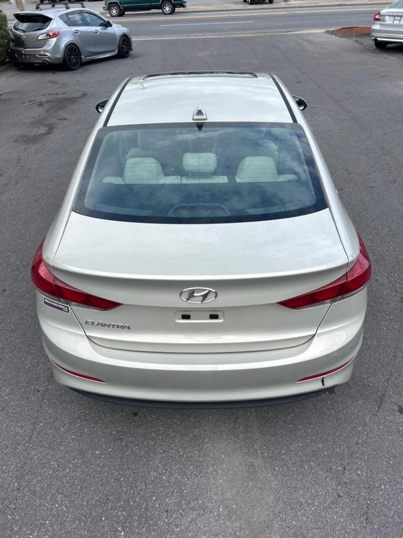 2017 GOLD HYUNDAI ELANTRA SE (5NPD84LF8HH) with an 2.0L engine, Automatic transmission, located at 2514 Williamson Rd NE, Roanoke, VA, 24012, (540) 265-7770, 37.294636, -79.936249 - Photo#3