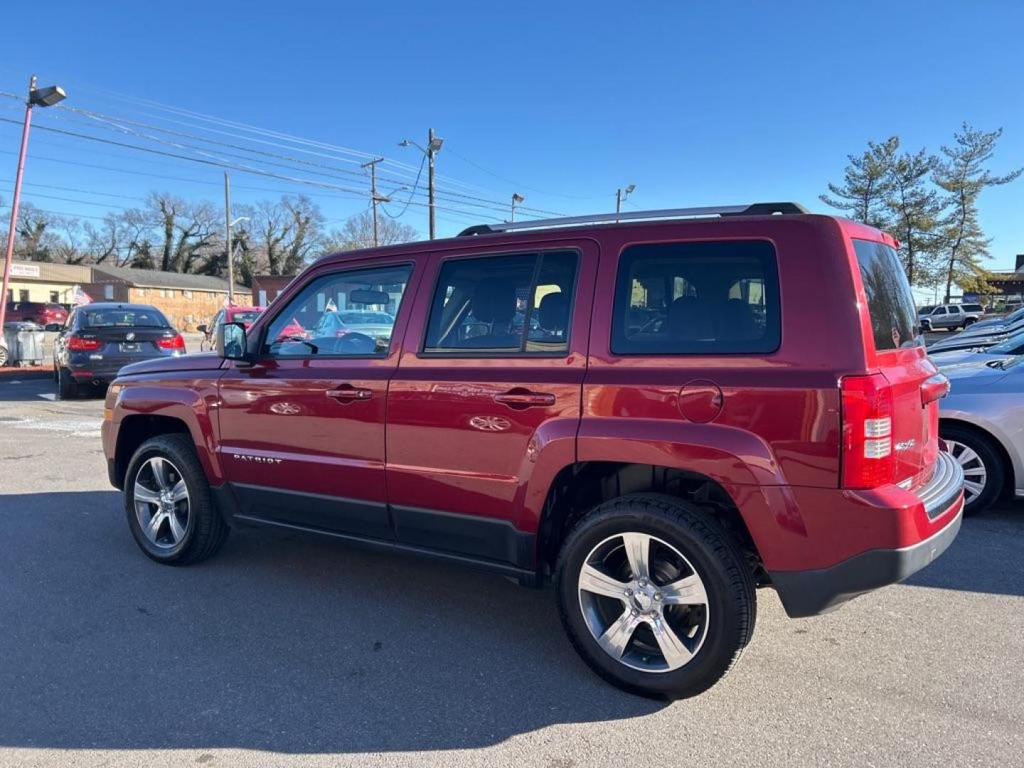 2016 MAROON JEEP PATRIOT LATITUDE (1C4NJRFBXGD) with an 2.4L engine, Continuously Variable transmission, located at 2514 Williamson Rd NE, Roanoke, VA, 24012, (540) 265-7770, 37.294636, -79.936249 - NO CREDIT CHECK FINANCING WITH ONLY $2500 DOWN PAYMENT!!!! Check out our website www.needausedvehicle.com for our No Credit Check/ In House Financing options!! No Credit Check Available!!! In House Financing Available!!! All Clean Title Vehicles (no Salvaged or flooded vehicles ever on our lot)! - Photo#2