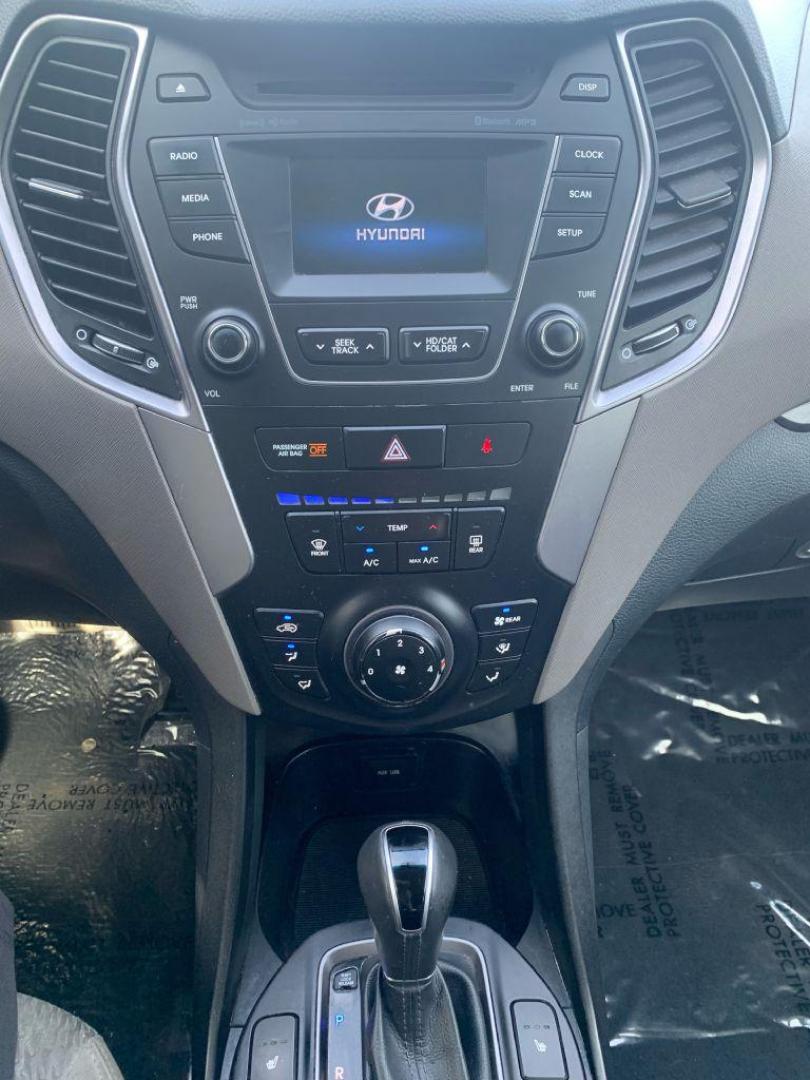 2014 BLACK HYUNDAI SANTA FE GLS (KM8SMDHFXEU) with an 3.3L engine, Automatic transmission, located at 2514 Williamson Rd NE, Roanoke, VA, 24012, (540) 265-7770, 37.294636, -79.936249 - NO CREDIT CHECK FINANCING WITH ONLY $2800 DOWN PAYMENT!!!! Check out our website www.needausedvehicle.com for our No Credit Check/ In House Financing options!! No Credit Check Available!!! In House Financing Available!!! All Clean Title Vehicles (no Salvaged or flooded vehicles ever on our lot)! - Photo#10