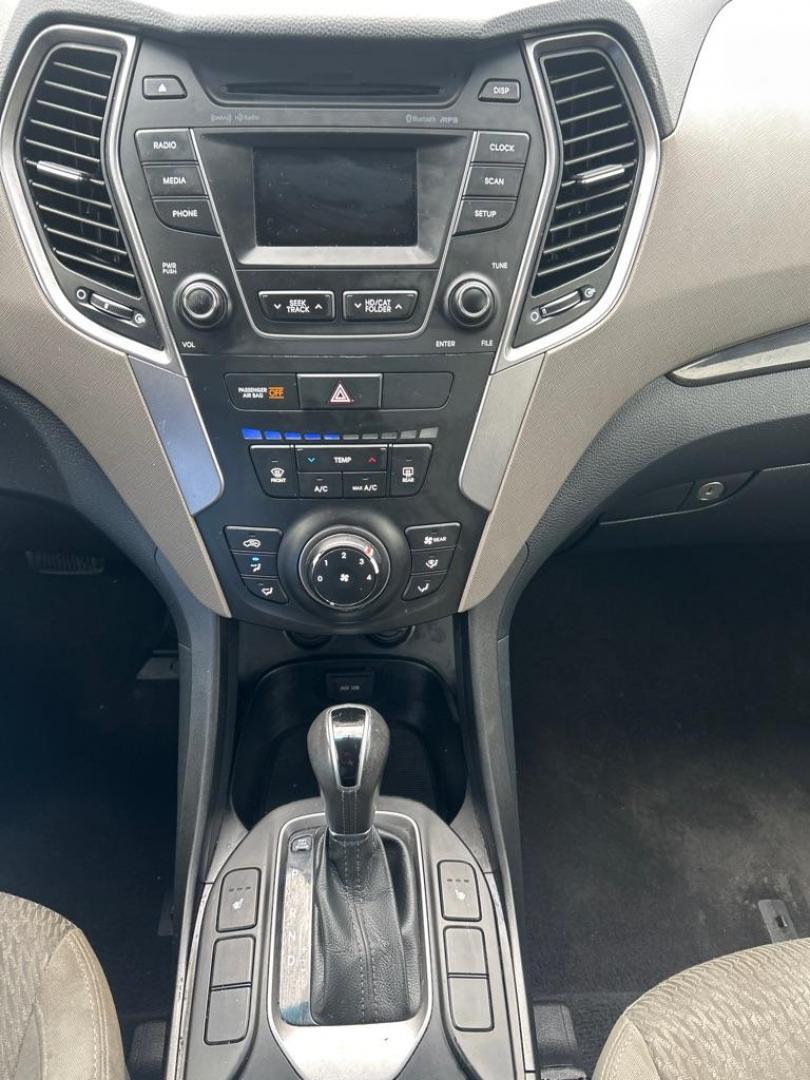 2014 BLACK HYUNDAI SANTA FE GLS (KM8SMDHFXEU) with an 3.3L engine, Automatic transmission, located at 2514 Williamson Rd NE, Roanoke, VA, 24012, (540) 265-7770, 37.294636, -79.936249 - NO CREDIT CHECK FINANCING WITH ONLY $2800 DOWN PAYMENT!!!! Check out our website www.needausedvehicle.com for our No Credit Check/ In House Financing options!! No Credit Check Available!!! In House Financing Available!!! All Clean Title Vehicles (no Salvaged or flooded vehicles ever on our lot)! - Photo#9