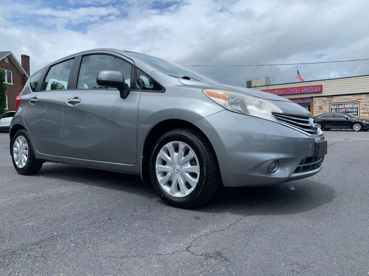 2014 GRAY NISSAN VERSA NOTE SV (3N1CE2CP8EL) with an 1.6L engine, Continuously Variable transmission, located at 2514 Williamson Rd NE, Roanoke, VA, 24012, (540) 265-7770, 37.294636, -79.936249 - NO CREDIT CHECK FINANCING WITH ONLY $2200 DOWN PAYMENT!!!! Check out our website www.needausedvehicle.com for our No Credit Check/ In House Financing options!! No Credit Check Available!!! In House Financing Available!!! All Clean Title Vehicles (no Salvaged or flooded vehicles ever on our lot)! - Photo#0