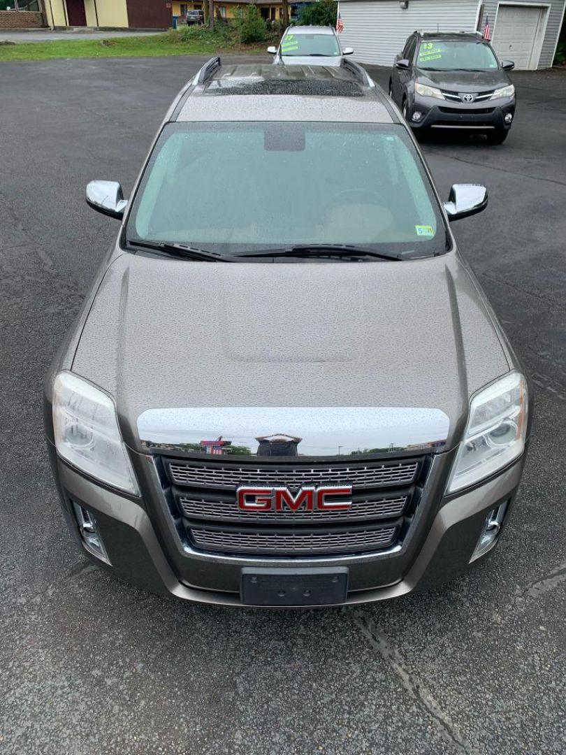 2012 BROWN GMC TERRAIN SLT (2GKALWEK6C6) with an 2.4L engine, Automatic transmission, located at 2514 Williamson Rd NE, Roanoke, VA, 24012, (540) 265-7770, 37.294636, -79.936249 - NO CREDIT CHECK FINANCING WITH ONLY $3800 DOWN PAYMENT!!!! Check out our website www.needausedvehicle.com for our No Credit Check/ In House Financing options!! No Credit Check Available!!! In House Financing Available!!! All Clean Title Vehicles (no Salvaged or flooded vehicles ever on our lot)! - Photo#13