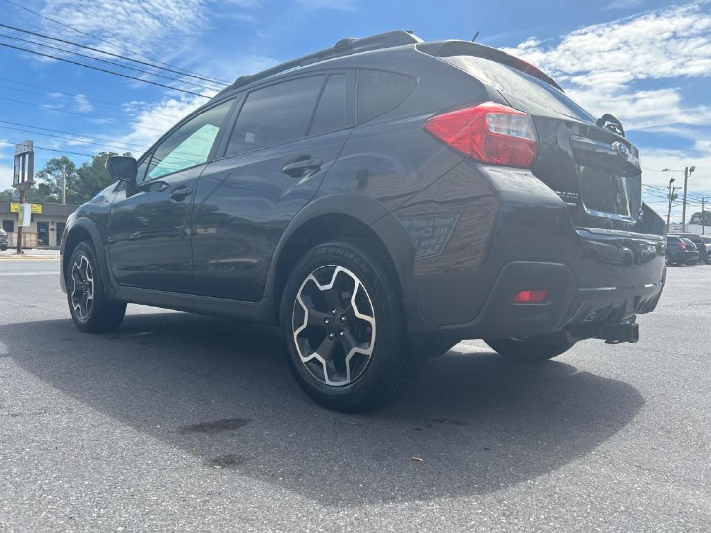 2015 GRAY SUBARU XV CROSSTREK 2.0 LIMITED (JF2GPAMC7F8) with an 2.0L engine, Continuously Variable transmission, located at 2514 Williamson Rd NE, Roanoke, VA, 24012, (540) 265-7770, 37.294636, -79.936249 - NO CREDIT CHECK FINANCING WITH ONLY $2500 DOWN PAYMENT!!!! Check out our website www.needausedvehicle.com for our No Credit Check/ In House Financing options!! No Credit Check Available!!! In House Financing Available!!! All Clean Title Vehicles (no Salvaged or flooded vehicles ever on our lot)! - Photo#1