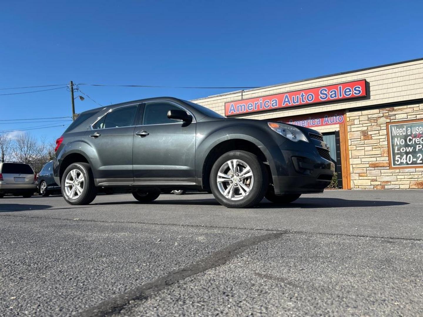 2012 BLACK CHEVROLET EQUINOX LS (2GNALBEK7C1) with an 2.4L engine, Automatic transmission, located at 2514 Williamson Rd NE, Roanoke, VA, 24012, (540) 265-7770, 37.294636, -79.936249 - Photo#0