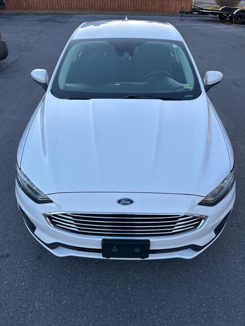 2019 WHITE FORD FUSION SE (3FA6P0LU5KR) with an 2.0L engine, Continuously Variable transmission, located at 2514 Williamson Rd NE, Roanoke, VA, 24012, (540) 265-7770, 37.294636, -79.936249 - NO CREDIT CHECK FINANCING WITH ONLY $3500 DOWN PAYMENT!!!! Check out our website www.needausedvehicle.com for our No Credit Check/ In House Financing options!! No Credit Check Available!!! In House Financing Available!!! All Clean Title Vehicles (no Salvaged or flooded vehicles ever on our lot)! - Photo#10