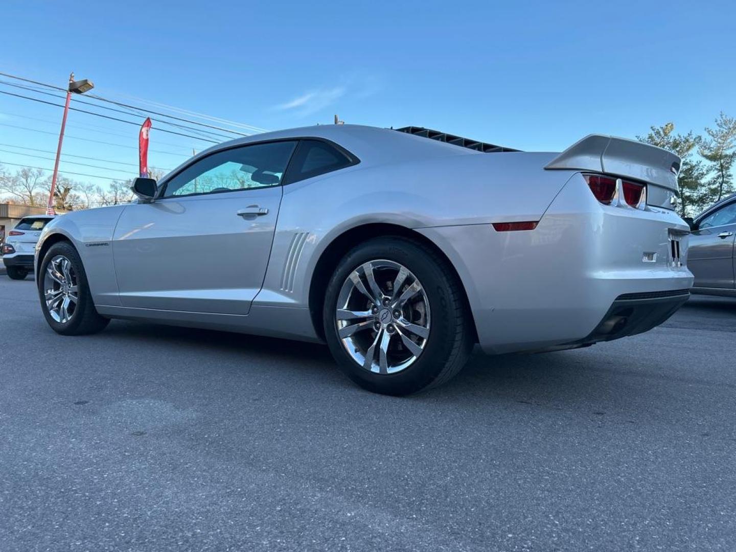 2012 SILVER CHEVROLET CAMARO LS (2G1FE1E3XC9) with an 3.6L engine, 6-Speed Manual transmission, located at 2514 Williamson Rd NE, Roanoke, VA, 24012, (540) 265-7770, 37.294636, -79.936249 - NO CREDIT CHECK FINANCING WITH ONLY $3000 DOWN PAYMENT!!!! Check out our website www.needausedvehicle.com for our No Credit Check/ In House Financing options!! No Credit Check Available!!! In House Financing Available!!! All Clean Title Vehicles (no Salvaged or flooded vehicles ever on our lot)! - Photo#2