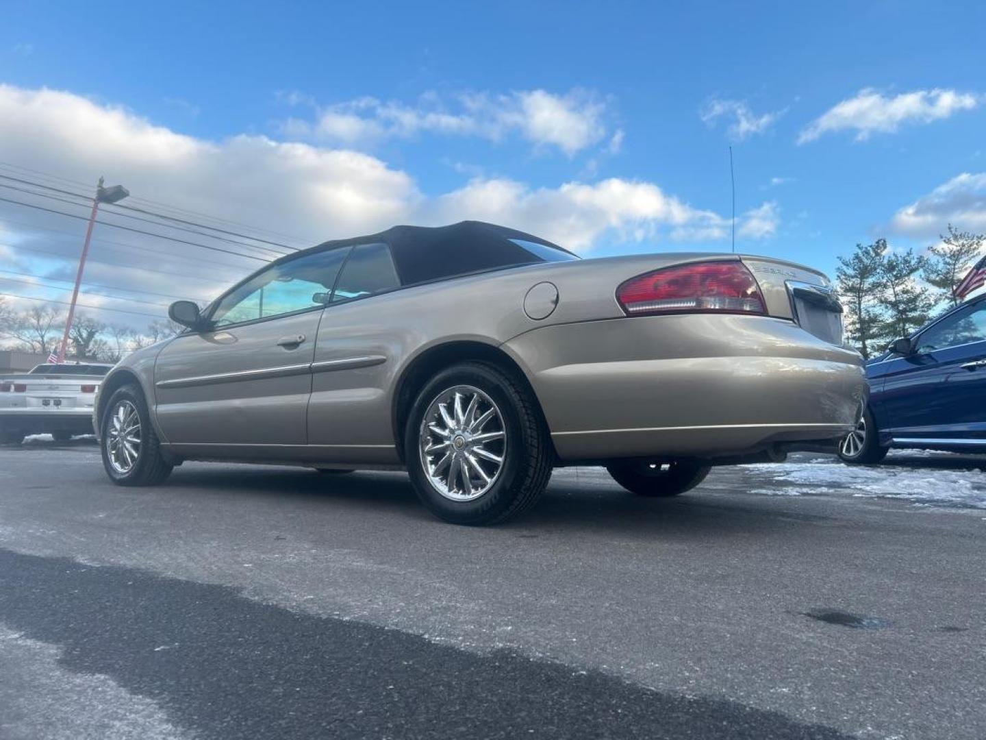 2002 GOLD CHRYSLER SEBRING LIMITED (1C3EL65R12N) with an 2.7L engine, Automatic transmission, located at 2514 Williamson Rd NE, Roanoke, VA, 24012, (540) 265-7770, 37.294636, -79.936249 - NO CREDIT CHECK FINANCING WITH ONLY $1300 DOWN PAYMENT!!!! Check out our website www.needausedvehicle.com for our No Credit Check/ In House Financing options!! No Credit Check Available!!! In House Financing Available!!! All Clean Title Vehicles (no Salvaged or flooded vehicles ever on our lot)! - Photo#1