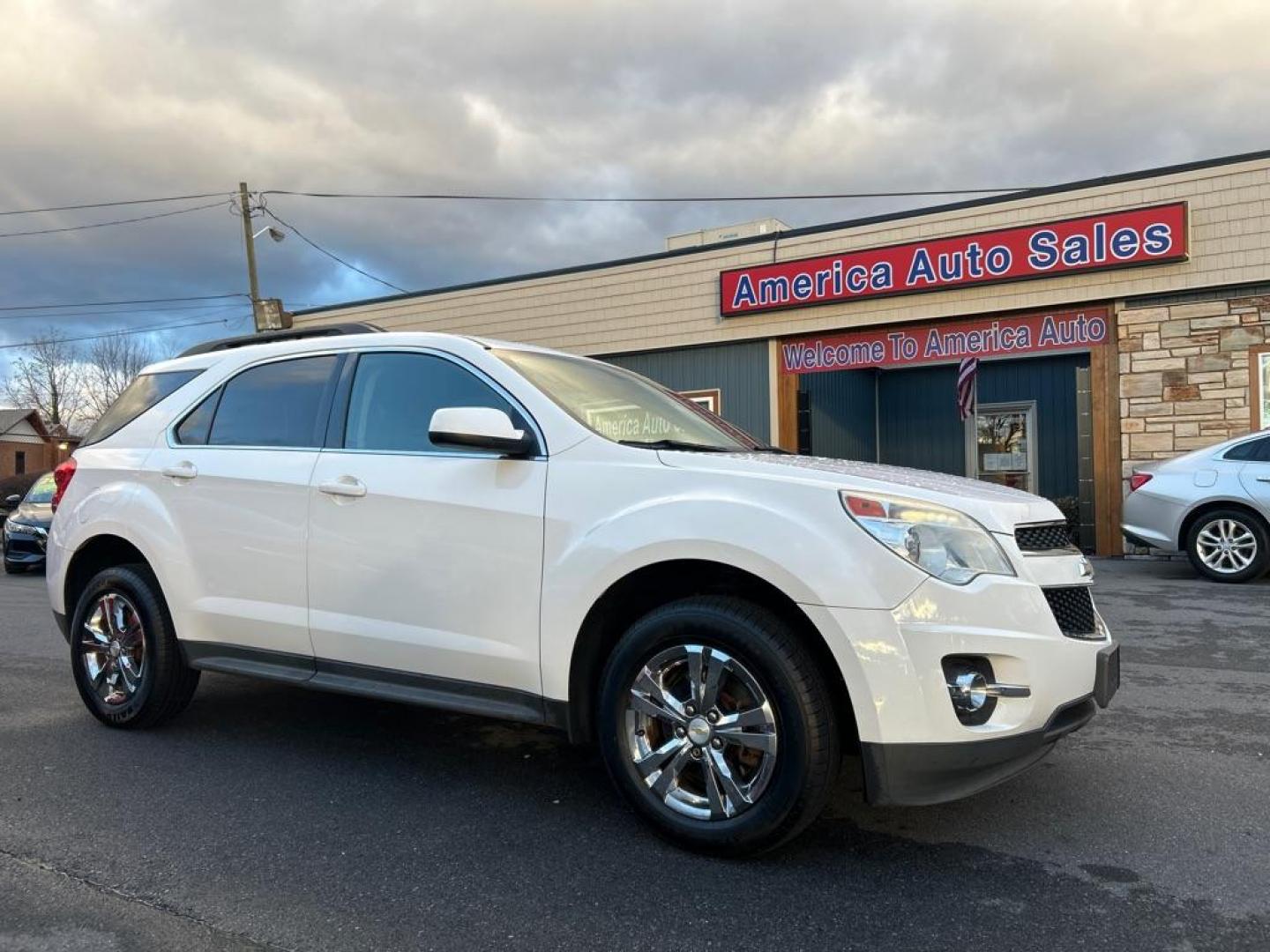 2015 WHITE CHEVROLET EQUINOX LT (1GNFLGEK7FZ) with an 2.4L engine, Automatic transmission, located at 2514 Williamson Rd NE, Roanoke, VA, 24012, (540) 265-7770, 37.294636, -79.936249 - NO CREDIT CHECK FINANCING WITH ONLY $2200 DOWN PAYMENT!!!! Check out our website www.needausedvehicle.com for our No Credit Check/ In House Financing options!! No Credit Check Available!!! In House Financing Available!!! All Clean Title Vehicles (no Salvaged or flooded vehicles ever on our lot)! - Photo#0