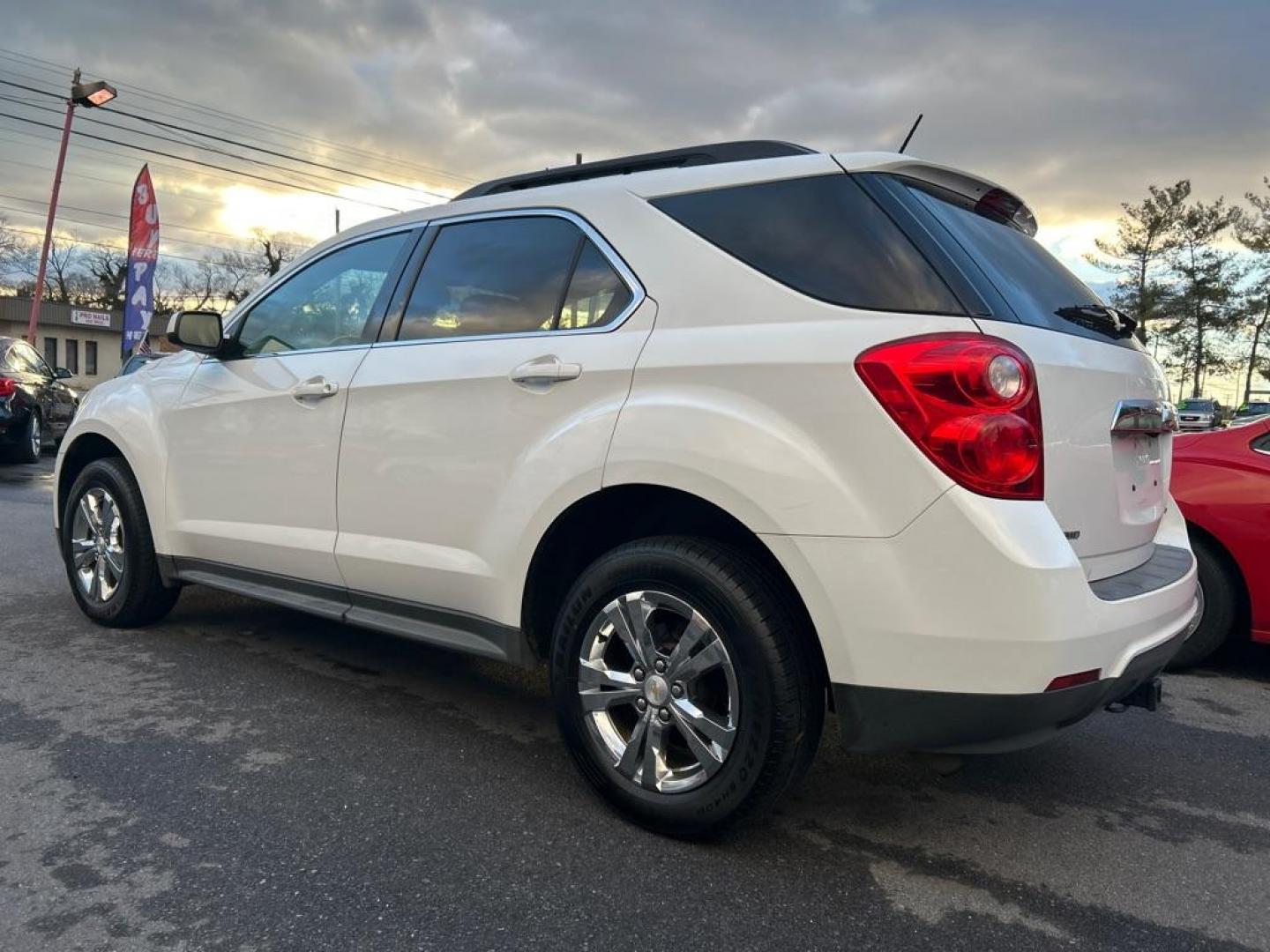 2015 WHITE CHEVROLET EQUINOX LT (1GNFLGEK7FZ) with an 2.4L engine, Automatic transmission, located at 2514 Williamson Rd NE, Roanoke, VA, 24012, (540) 265-7770, 37.294636, -79.936249 - NO CREDIT CHECK FINANCING WITH ONLY $2200 DOWN PAYMENT!!!! Check out our website www.needausedvehicle.com for our No Credit Check/ In House Financing options!! No Credit Check Available!!! In House Financing Available!!! All Clean Title Vehicles (no Salvaged or flooded vehicles ever on our lot)! - Photo#1