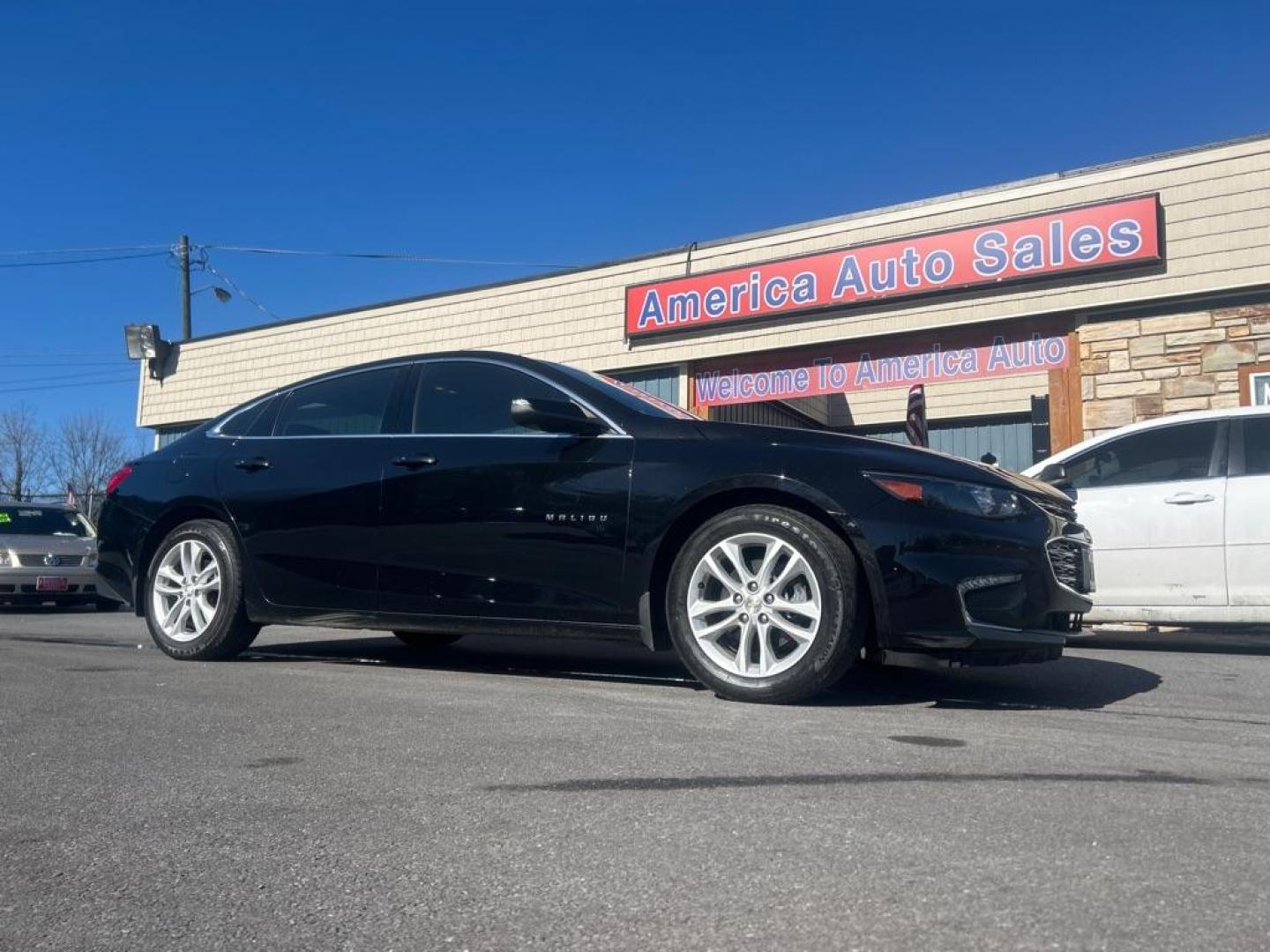 2016 BLACK CHEVROLET MALIBU LT (1G1ZE5ST5GF) with an 1.5L engine, Automatic transmission, located at 2514 Williamson Rd NE, Roanoke, VA, 24012, (540) 265-7770, 37.294636, -79.936249 - NO CREDIT CHECK FINANCING WITH ONLY $3800 DOWN PAYMENT!!!! Check out our website www.needausedvehicle.com for our No Credit Check/ In House Financing options!! No Credit Check Available!!! In House Financing Available!!! All Clean Title Vehicles (no Salvaged or flooded vehicles ever on our lot)! - Photo#0