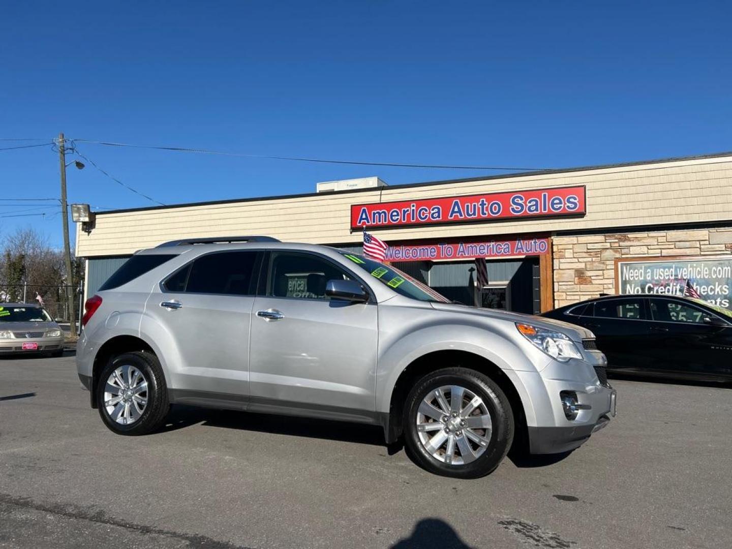 2011 SILVER CHEVROLET EQUINOX LTZ (2CNFLFE56B6) with an 3.0L engine, Automatic transmission, located at 2514 Williamson Rd NE, Roanoke, VA, 24012, (540) 265-7770, 37.294636, -79.936249 - NO CREDIT CHECK FINANCING WITH ONLY $2300 DOWN PAYMENT!!!! Check out our website www.needausedvehicle.com for our No Credit Check/ In House Financing options!! No Credit Check Available!!! In House Financing Available!!! All Clean Title Vehicles (no Salvaged or flooded vehicles ever on our lot)! - Photo#0