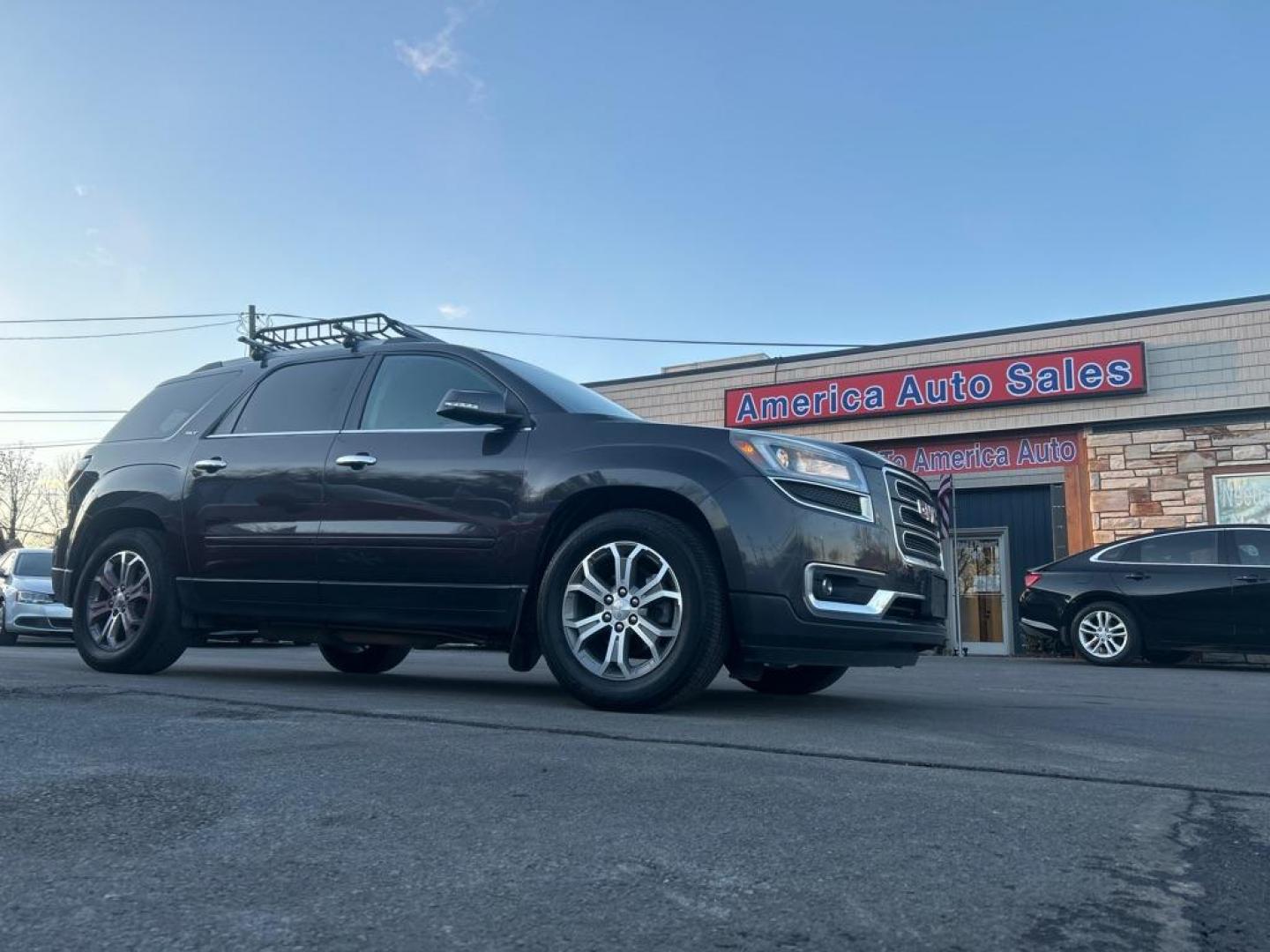 2016 GRAY GMC ACADIA SLT-1 (1GKKVRKDXGJ) with an 3.6L engine, Automatic transmission, located at 2514 Williamson Rd NE, Roanoke, VA, 24012, (540) 265-7770, 37.294636, -79.936249 - NO CREDIT CHECK FINANCING WITH ONLY $4000 DOWN PAYMENT!!!! Check out our website www.needausedvehicle.com for our No Credit Check/ In House Financing options!! No Credit Check Available!!! In House Financing Available!!! All Clean Title Vehicles (no Salvaged or flooded vehicles ever on our lot)! - Photo#0