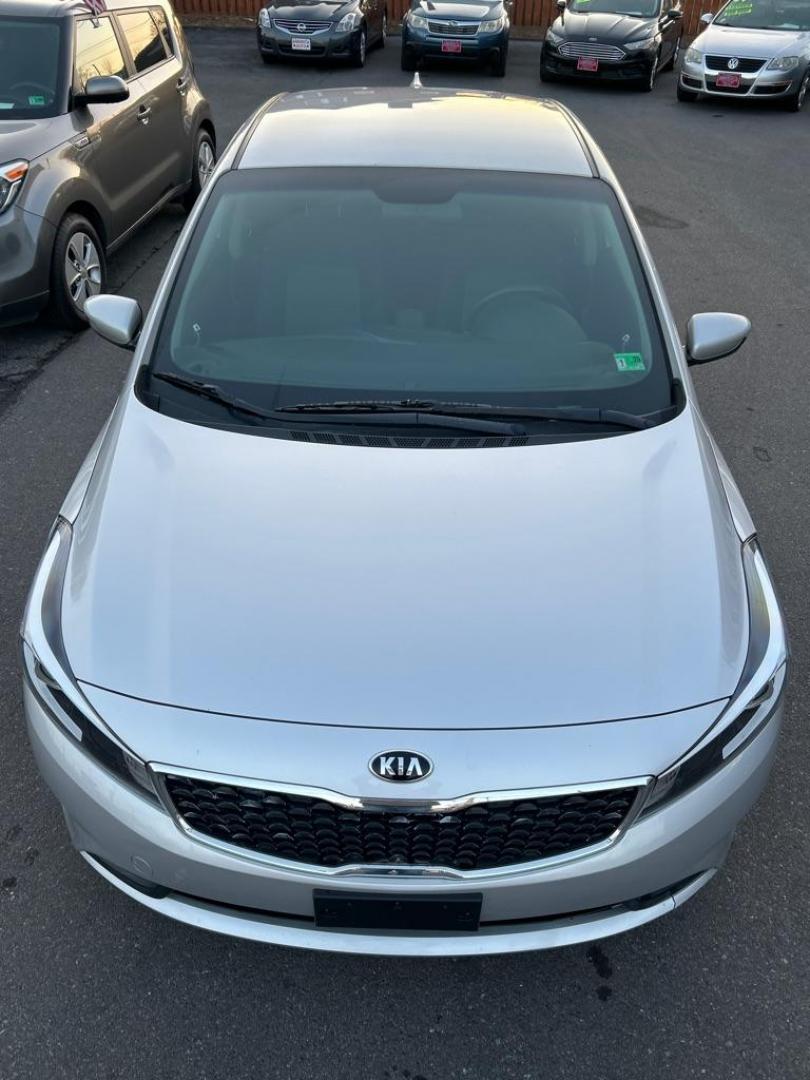 2017 SILVER KIA FORTE LX (3KPFL4A77HE) with an 2.0L engine, Automatic transmission, located at 2514 Williamson Rd NE, Roanoke, VA, 24012, (540) 265-7770, 37.294636, -79.936249 - NO CREDIT CHECK FINANCING WITH ONLY $3300 DOWN PAYMENT!!!! Check out our website www.needausedvehicle.com for our No Credit Check/ In House Financing options!! No Credit Check Available!!! In House Financing Available!!! All Clean Title Vehicles (no Salvaged or flooded vehicles ever on our lot)! - Photo#1