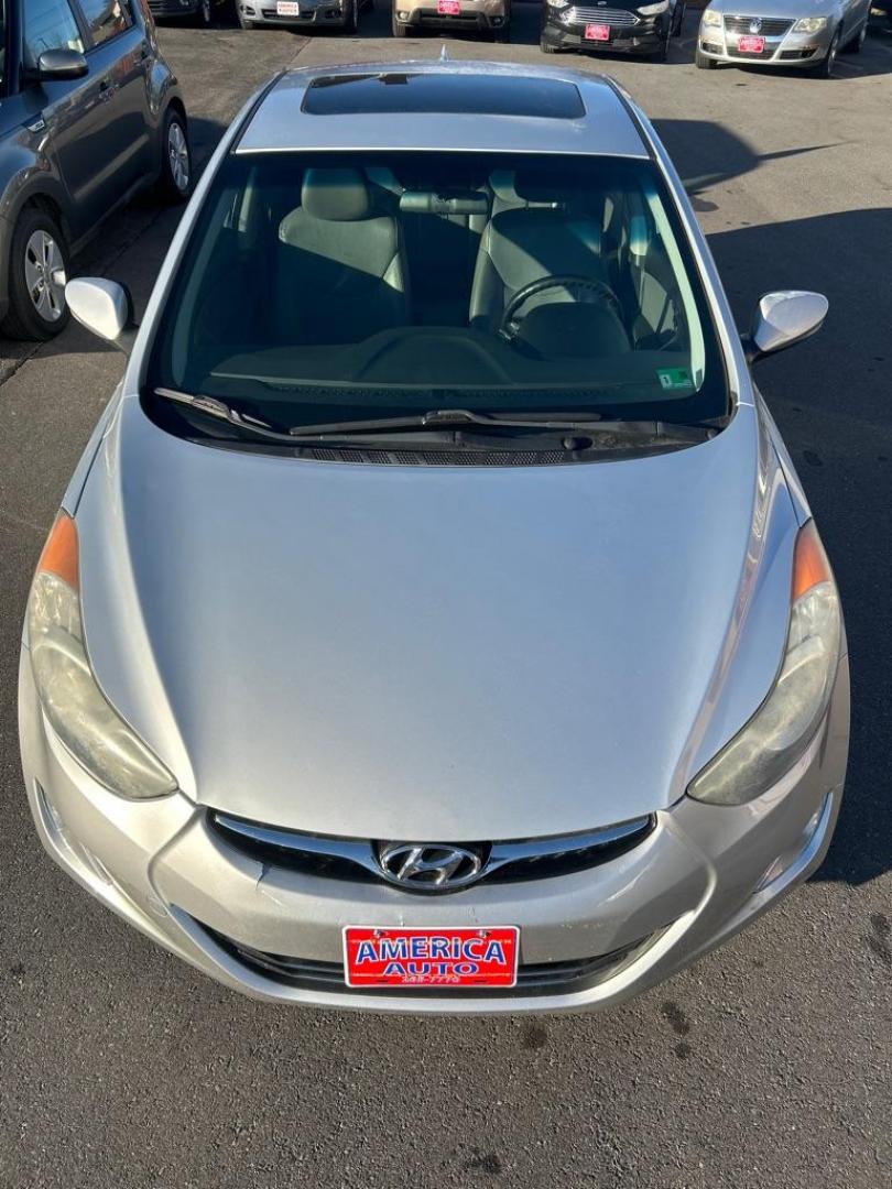 2012 SILVER HYUNDAI ELANTRA GLS (5NPDH4AE8CH) with an 1.8L engine, Automatic transmission, located at 2514 Williamson Rd NE, Roanoke, VA, 24012, (540) 265-7770, 37.294636, -79.936249 - Photo#9