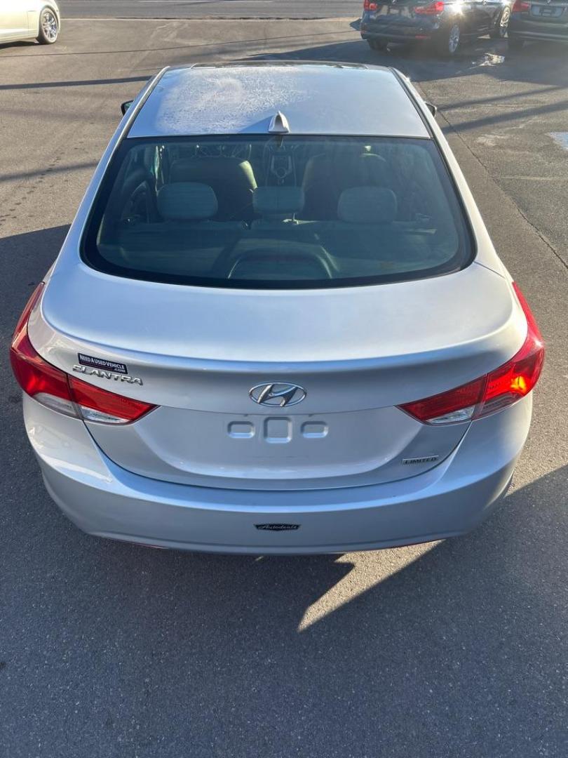 2012 SILVER HYUNDAI ELANTRA GLS (5NPDH4AE8CH) with an 1.8L engine, Automatic transmission, located at 2514 Williamson Rd NE, Roanoke, VA, 24012, (540) 265-7770, 37.294636, -79.936249 - Photo#10