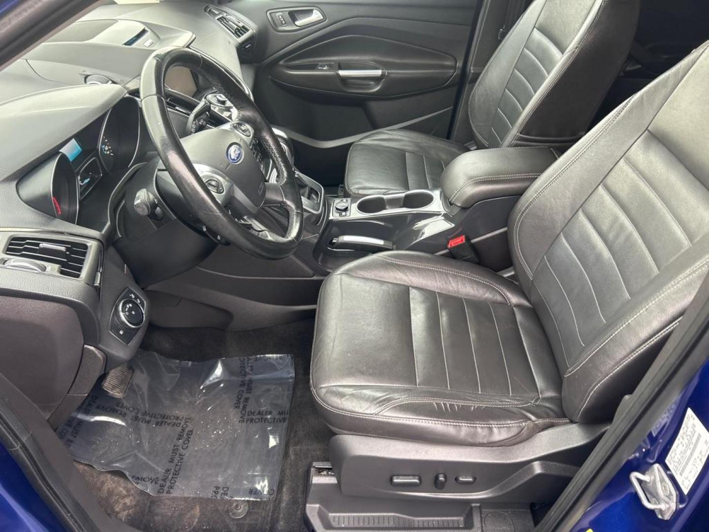 2014 BLUE FORD ESCAPE TITANIUM (1FMCU9J97EU) with an 2.0L engine, Automatic transmission, located at 2514 Williamson Rd NE, Roanoke, VA, 24012, (540) 265-7770, 37.294636, -79.936249 - NO CREDIT CHECK FINANCING WITH ONLY $3200 DOWN PAYMENT!!!! Check out our website www.needausedvehicle.com for our No Credit Check/ In House Financing options!! No Credit Check Available!!! In House Financing Available!!! All Clean Title Vehicles (no Salvaged or flooded vehicles ever on our lot)! - Photo#6