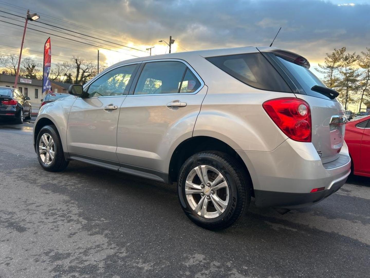 2011 SILVER CHEVROLET EQUINOX LS (2CNFLCEC7B6) with an 2.4L engine, Automatic transmission, located at 2514 Williamson Rd NE, Roanoke, VA, 24012, (540) 265-7770, 37.294636, -79.936249 - NO CREDIT CHECK FINANCING WITH ONLY $2500 DOWN PAYMENT!!!! Check out our website www.needausedvehicle.com for our No Credit Check/ In House Financing options!! No Credit Check Available!!! In House Financing Available!!! All Clean Title Vehicles (no Salvaged or flooded vehicles ever on our lot)! - Photo#1