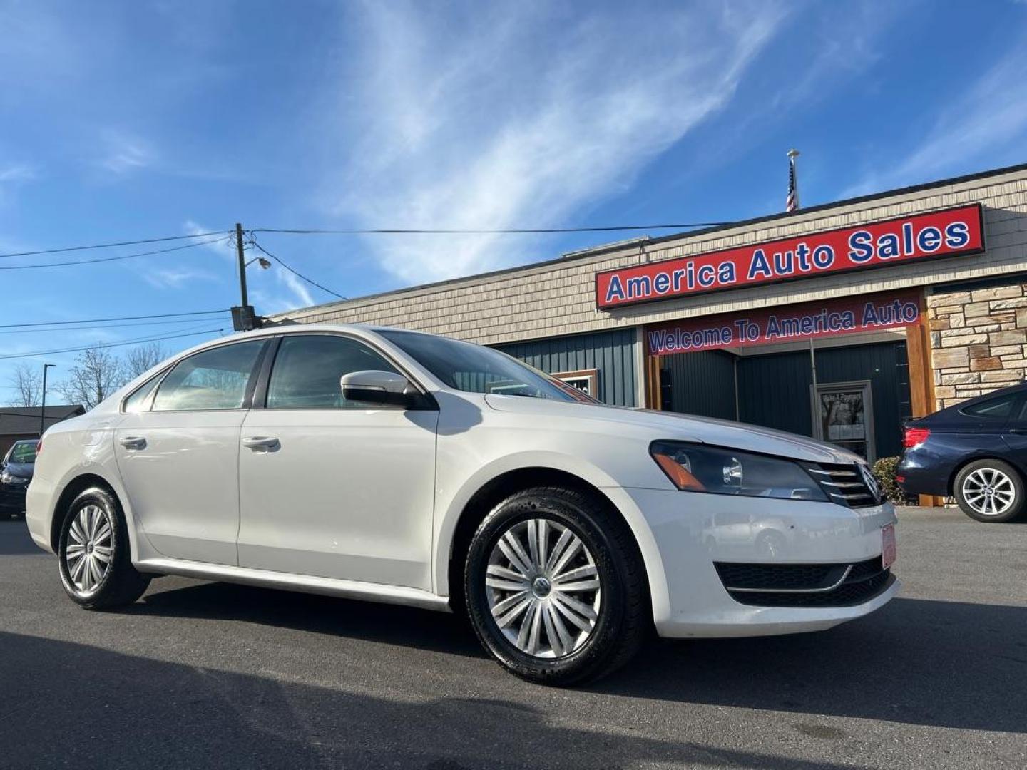 2015 WHITE VOLKSWAGEN PASSAT S (1VWAT7A33FC) with an 1.8L engine, Automatic transmission, located at 2514 Williamson Rd NE, Roanoke, VA, 24012, (540) 265-7770, 37.294636, -79.936249 - NO CREDIT CHECK FINANCING WITH ONLY $1800 DOWN PAYMENT!!!! Check out our website www.needausedvehicle.com for our No Credit Check/ In House Financing options!! No Credit Check Available!!! In House Financing Available!!! All Clean Title Vehicles (no Salvaged or flooded vehicles ever on our lot)! - Photo#0