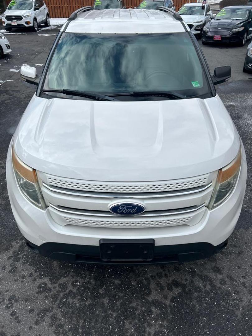 2011 WHITE FORD EXPLORER LIMITED (1FMHK8F88BG) with an 3.5L engine, Automatic transmission, located at 2514 Williamson Rd NE, Roanoke, VA, 24012, (540) 265-7770, 37.294636, -79.936249 - Photo#10