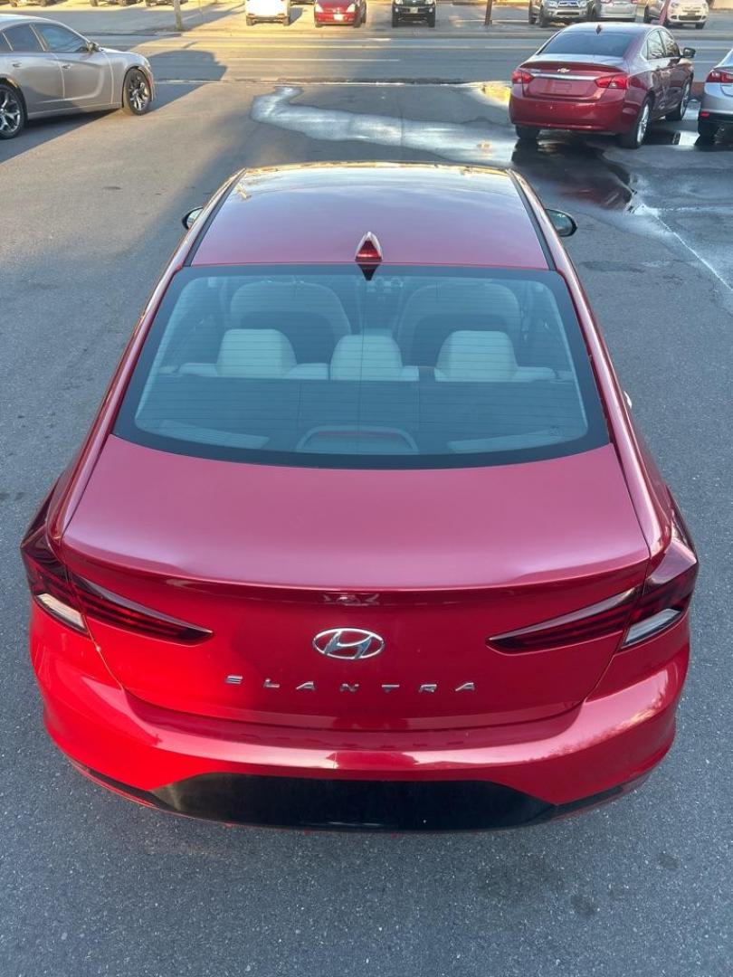 2019 RED HYUNDAI ELANTRA SEL (5NPD84LF0KH) with an 2.0L engine, Automatic transmission, located at 2514 Williamson Rd NE, Roanoke, VA, 24012, (540) 265-7770, 37.294636, -79.936249 - NO CREDIT CHECK FINANCING WITH ONLY $3300 DOWN PAYMENT!!!! Check out our website www.needausedvehicle.com for our No Credit Check/ In House Financing options!! No Credit Check Available!!! In House Financing Available!!! All Clean Title Vehicles (no Salvaged or flooded vehicles ever on our lot)! - Photo#11